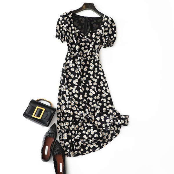 temperament show figure pure and fresh and holiday wind sunny daisies printed retro u collar waist split dress, Black;gray
temperament show figure pure and fresh and holiday wind sunny daisies printed retro u collar waist split dress, Black;gray