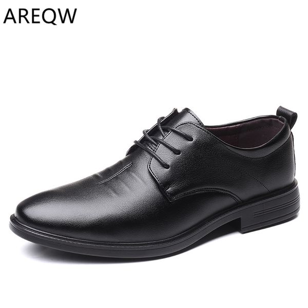 2019 spring and autumn new fashion pointed lace with shallow leather casual shoes men's solid color wild men's shoes, Black
2019 spring and autumn new fashion pointed lace with shallow leather casual shoes men's solid color wild men's shoes, Black