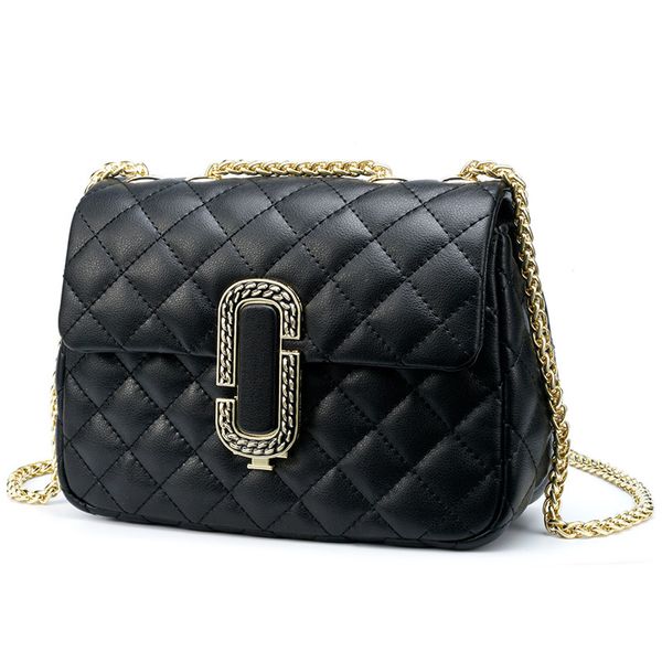 2019 new fashion autumn and winter leather original simple ladies shoulder bag rhombus chain oblique small square bag
2019 new fashion autumn and winter leather original simple ladies shoulder bag rhombus chain oblique small square bag