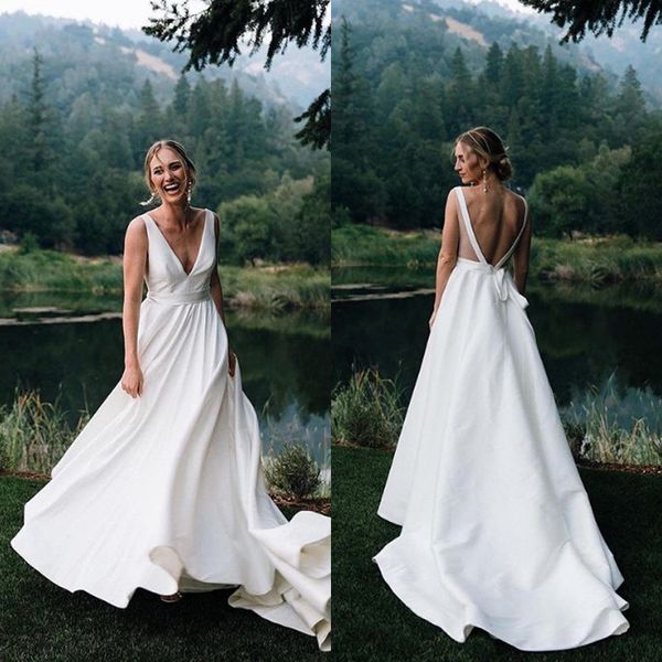 simple v neck a line wedding dress sleeveless backless sweep train satin bridal gown vestidos de novia, White
simple v neck a line wedding dress sleeveless backless sweep train satin bridal gown vestidos de novia, White