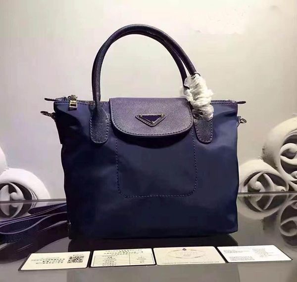 designer- waterproof excellent quality orignal shopping bag cowhide leather fashion shoulder bag tote handbag presbyopic purse messenger bag
designer- waterproof excellent quality orignal shopping bag cowhide leather fashion shoulder bag tote handbag presbyopic purse messenger bag