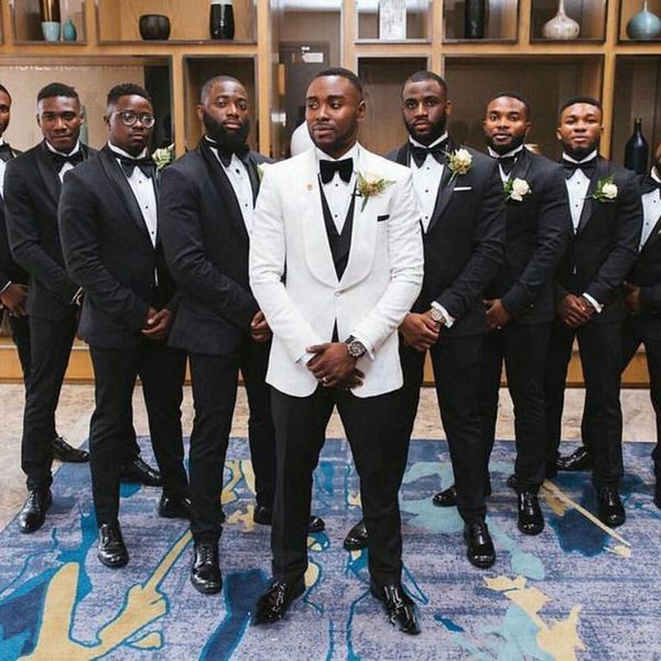 white groom tuxedo men suits wedding shawl lapel black man blazers custom costume homme 3piece coat pants vest slim fit terno masculino, Black;gray
white groom tuxedo men suits wedding shawl lapel black man blazers custom costume homme 3piece coat pants vest slim fit terno masculino, Black;gray