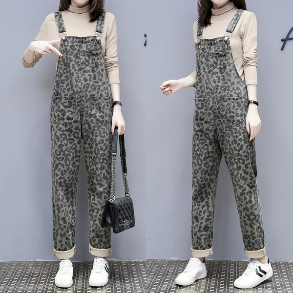 2019 spring summer new vintage casual loose leopard print denim jumpsuits women full length jumpsuits mori girl, Black;white
2019 spring summer new vintage casual loose leopard print denim jumpsuits women full length jumpsuits mori girl, Black;white