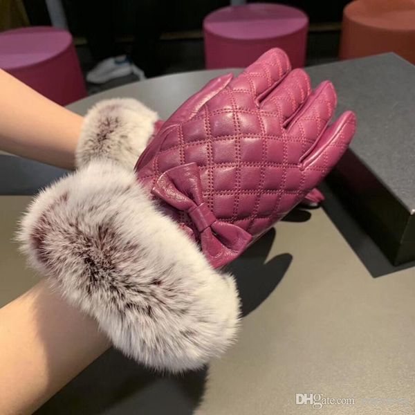 vintage winter gloves real leather glove with rabbit hair beautiful color glove good quality with gift box (anita
vintage winter gloves real leather glove with rabbit hair beautiful color glove good quality with gift box (anita