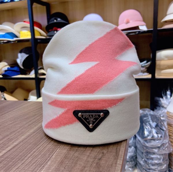 333 designerhat luxury knitted hat men women spring winter luxury wool cap fashion outdoor warm wool cap q3 20022049y, Black;white
333 designerhat luxury knitted hat men women spring winter luxury wool cap fashion outdoor warm wool cap q3 20022049y, Black;white