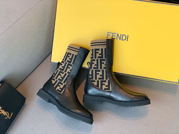 new style high-end luxury ladies martin boots ankle boots fashion design brand classic pattern winter women's boots platform heel 5.5cm, Black
new style high-end luxury ladies martin boots ankle boots fashion design brand classic pattern winter women's boots platform heel 5.5cm, Black
