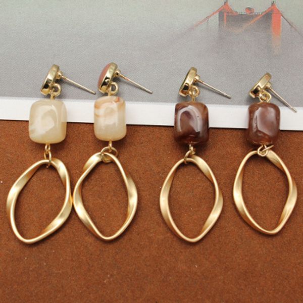 2020 new earring metal irregular geometric round ear nails wearing tide women's street clapping earrings, Silver
2020 new earring metal irregular geometric round ear nails wearing tide women's street clapping earrings, Silver