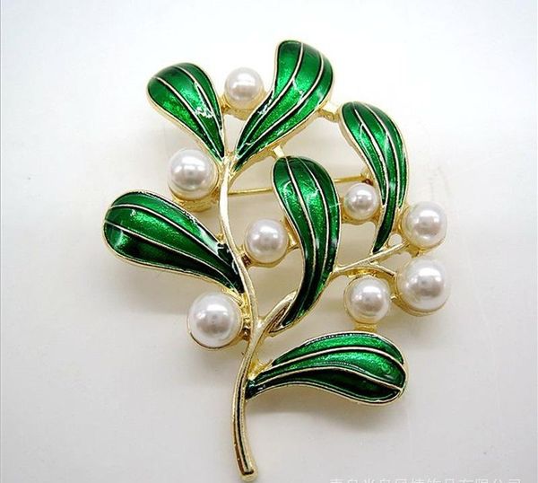 2020 brooches pins french original single emerald beautiful jewelry with antique models enamel brooch vintage pearl green leaves, Gray
2020 brooches pins french original single emerald beautiful jewelry with antique models enamel brooch vintage pearl green leaves, Gray