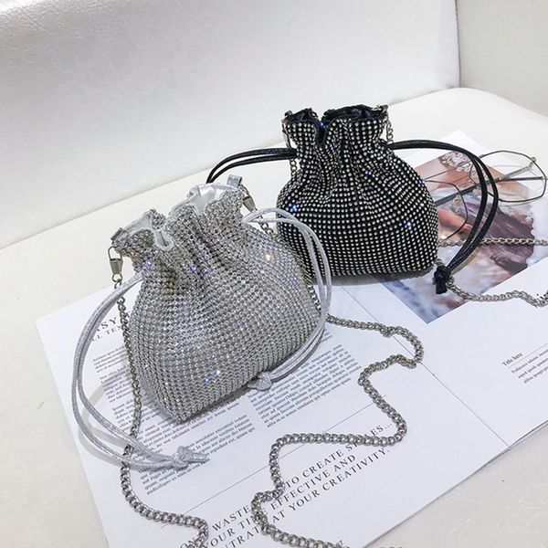 women diamond chain bucket shoulder bag luxury evening bag lady wedding party pouch mini diamond drawstring small coin purse
women diamond chain bucket shoulder bag luxury evening bag lady wedding party pouch mini diamond drawstring small coin purse