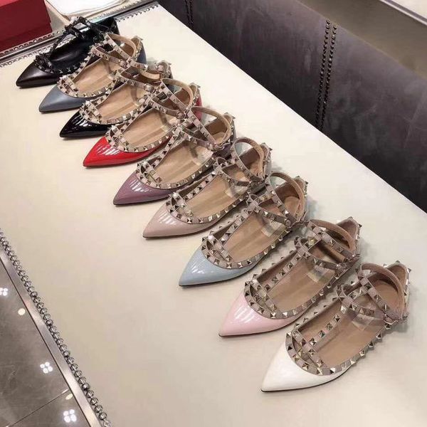 woman slippers sandals flat shoe real leather slides slippers sandals huaraches loafers scuffs for woman eu:35-42 hl1402 1-9, Black;red
woman slippers sandals flat shoe real leather slides slippers sandals huaraches loafers scuffs for woman eu:35-42 hl1402 1-9, Black;red