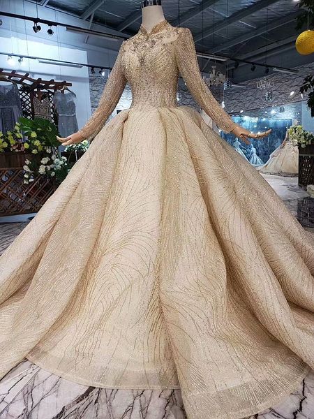 gold sparkly beaded a-line high neck wedding dresses luxury dubai arabic long sleeves lace appliqued crystals court train bridal gown, White
gold sparkly beaded a-line high neck wedding dresses luxury dubai arabic long sleeves lace appliqued crystals court train bridal gown, White