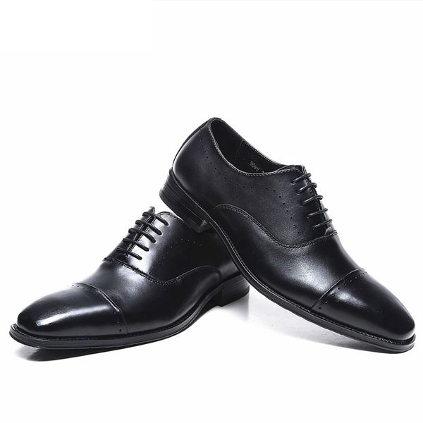 italian style men oxford dress shoes men party wedding office black business breathable shoes
italian style men oxford dress shoes men party wedding office black business breathable shoes