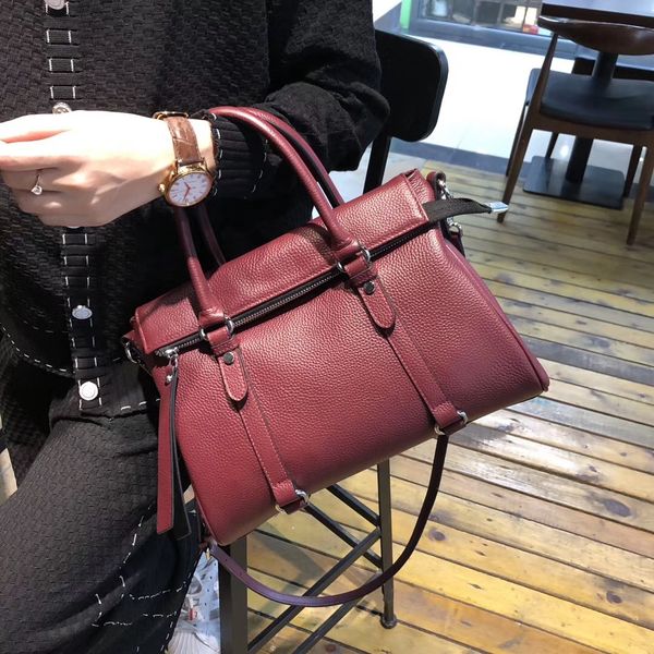 female shoulder bags handbags briefcase business crossbody genuine leather soft single 2019 women large designer bolsa feminina
female shoulder bags handbags briefcase business crossbody genuine leather soft single 2019 women large designer bolsa feminina