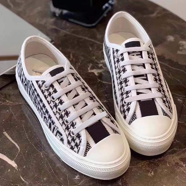 women casual shoes designer luxury sneaker fashion shoes star platform di0 series letter embroidery flat sneaker, Black
women casual shoes designer luxury sneaker fashion shoes star platform di0 series letter embroidery flat sneaker, Black