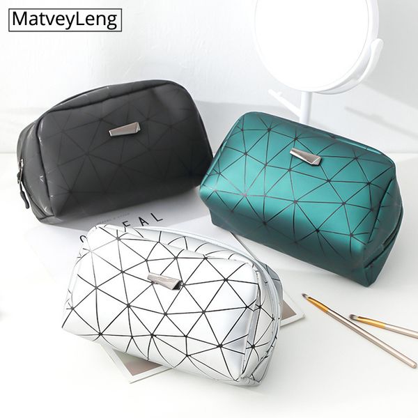travel portable pu cosmetic bag bright color women female cosmetic case woman bags multifunction makeup bag neceser
travel portable pu cosmetic bag bright color women female cosmetic case woman bags multifunction makeup bag neceser