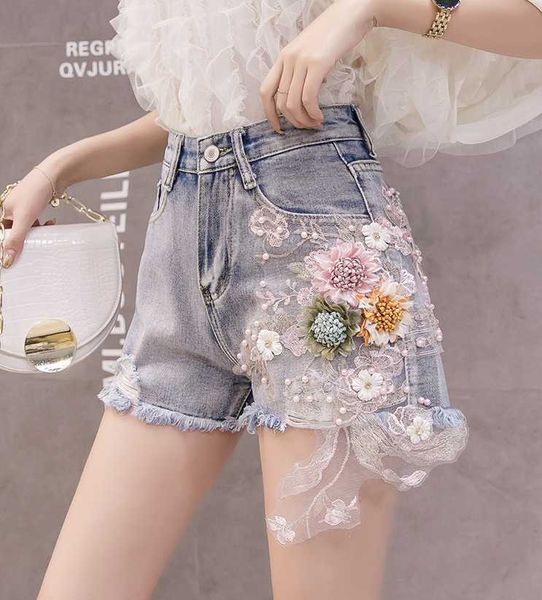 new summer women short jeans 2019 fashion embroidery lace flower loose wide leg pants ladies blue shorts
new summer women short jeans 2019 fashion embroidery lace flower loose wide leg pants ladies blue shorts