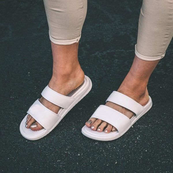 men women slippers benassi duo ultra jdi mismatch slide black white red striped beach sandals summer flip flops designer sport slipper
men women slippers benassi duo ultra jdi mismatch slide black white red striped beach sandals summer flip flops designer sport slipper