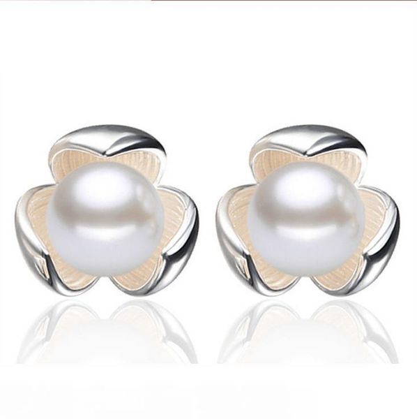 2016 new lucky clover female models pearl earrings female ear jewelry wholesale manufacturers, Golden;silver
2016 new lucky clover female models pearl earrings female ear jewelry wholesale manufacturers, Golden;silver