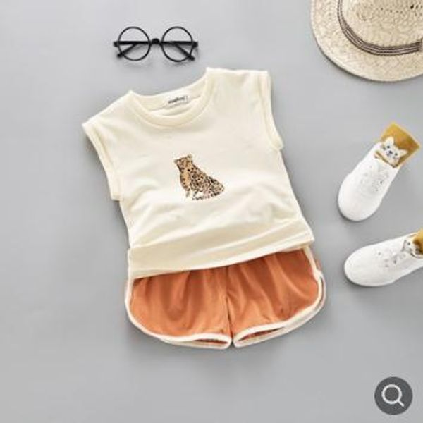 short-sleeved children's suit 2018 summer original kids clothing new pineapple girl t-shirt shorts two-piece set sy-f192217, White
short-sleeved children's suit 2018 summer original kids clothing new pineapple girl t-shirt shorts two-piece set sy-f192217, White