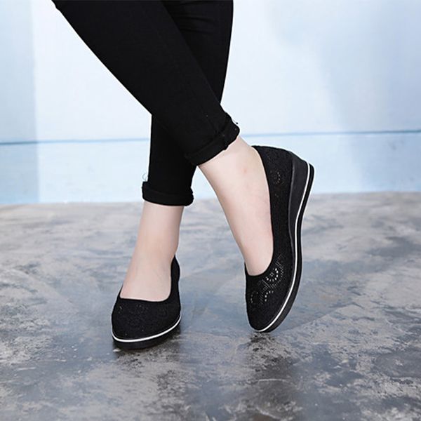 2020 women flats woman slip on loafers female footwear spring and autumn casual solid ladies shallow hollow out breathable, Black
2020 women flats woman slip on loafers female footwear spring and autumn casual solid ladies shallow hollow out breathable, Black