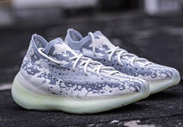 new kanye 380 v3 citrin alien black white alien green yellow pink sneaker men women fashion running shoes
new kanye 380 v3 citrin alien black white alien green yellow pink sneaker men women fashion running shoes