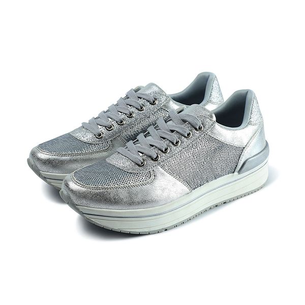 1808 uses pu leather fabric to be soft and comfortable, Black