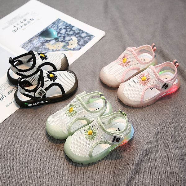 children's summer new sandals lighting mesh girls fashion shoes breathable non-slip sandals glowing half-pack mesh casual shoes, Black;red
children's summer new sandals lighting mesh girls fashion shoes breathable non-slip sandals glowing half-pack mesh casual shoes, Black;red