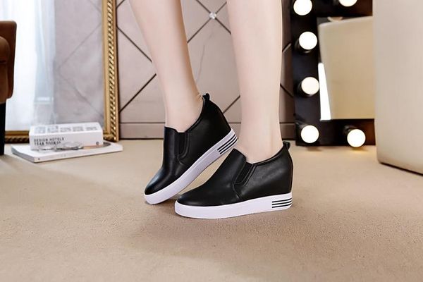 women nice sneakers summer breathable female platform wedges fashion height increasing shoes woman, Black;white
women nice sneakers summer breathable female platform wedges fashion height increasing shoes woman, Black;white