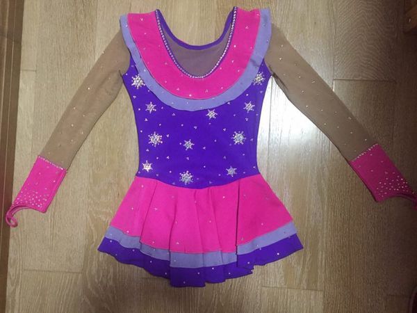 свободная shippingpurplerhythmic гимнастика трико ручной танец на льду на коньках девушка 7 yearst4, Black;red
свободная shippingpurplerhythmic гимнастика трико ручной танец на льду на коньках девушка 7 yearst4, Black;red