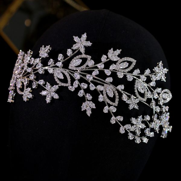 new silver crystal crown princess tiara party competition bridesmaid tiara wedding hair accessories headpieces
new silver crystal crown princess tiara party competition bridesmaid tiara wedding hair accessories headpieces