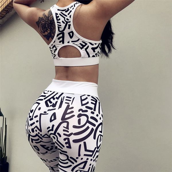 cross-border summer new women's fitness yoga suits gym women set, White;red
cross-border summer new women's fitness yoga suits gym women set, White;red