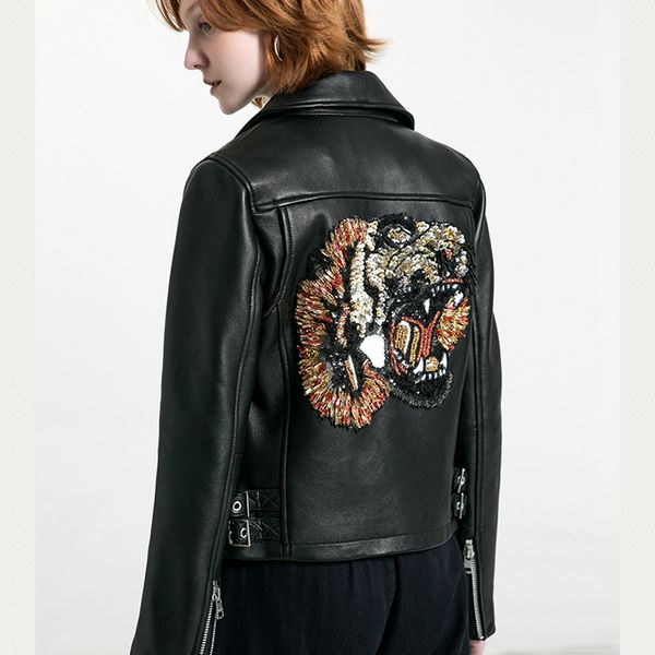 woman coats 2019 autumn winter sheepskin leather coat female motorcycle jackets genuine leather short ladies jackets black soft
woman coats 2019 autumn winter sheepskin leather coat female motorcycle jackets genuine leather short ladies jackets black soft