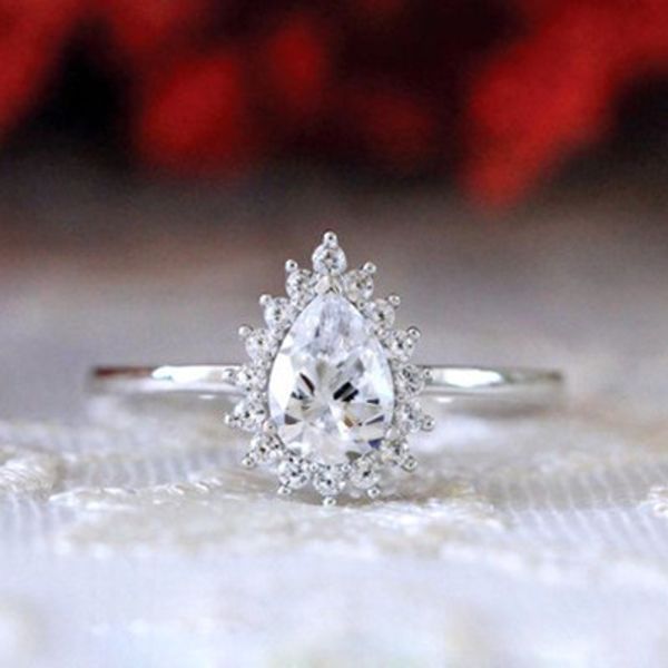 fashion light luxury pear shape modeling women's engagement ring white zircon anniversary silver jewelry gift, Slivery;golden
fashion light luxury pear shape modeling women's engagement ring white zircon anniversary silver jewelry gift, Slivery;golden