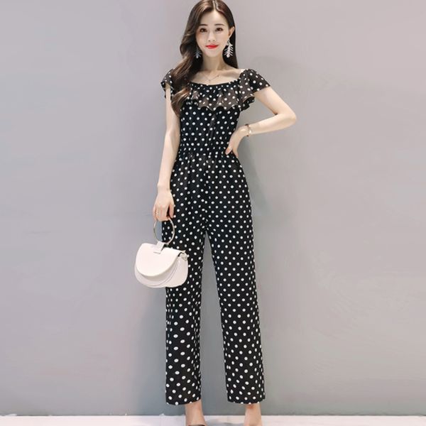 2020 summer women elegant one shoulder ruffles polka dot jumpsuits female wide leg romper lady party sweet palysuits aq620, Black;white
2020 summer women elegant one shoulder ruffles polka dot jumpsuits female wide leg romper lady party sweet palysuits aq620, Black;white