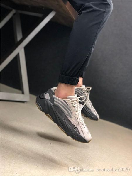 2019 wholesale kanye west 700 v2 tephra vanta wave runner triple black 3m reflective men woman designer running shoes sports sneakers
2019 wholesale kanye west 700 v2 tephra vanta wave runner triple black 3m reflective men woman designer running shoes sports sneakers