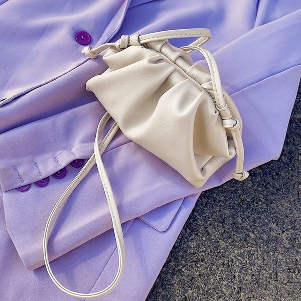 2020 new women's shoulder bag korean version of the pleated ladies crossbody bag fashion mini cloud ladies shoulder
2020 new women's shoulder bag korean version of the pleated ladies crossbody bag fashion mini cloud ladies shoulder
