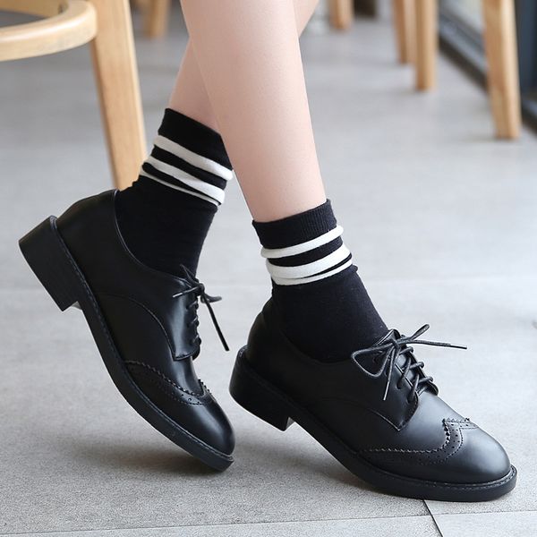 british style casual woman shoe women shoes 2019 black flats autumn oxfords women's round toe preppy new cross fall leather pu 
british style casual woman shoe women shoes 2019 black flats autumn oxfords women's round toe preppy new cross fall leather pu