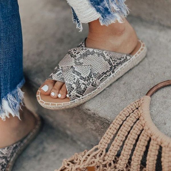 wenyujh women summer non-slip slippers shoes multicolor vintage roman plus-size outdoor beach ladies slippers shoes, Black
wenyujh women summer non-slip slippers shoes multicolor vintage roman plus-size outdoor beach ladies slippers shoes, Black