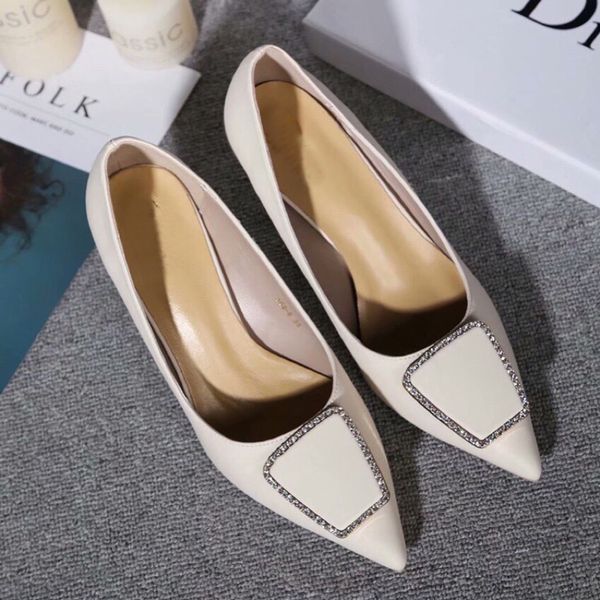 designer high heels plain sweet women pumps kitten heel classic designer ladies dress shoes sequined fall, Black
designer high heels plain sweet women pumps kitten heel classic designer ladies dress shoes sequined fall, Black