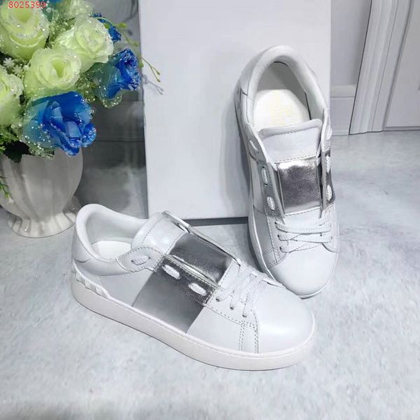 2020 новый шипы человек причинно обувь женщина sneaker flat мода комфортные смешанных цветов заклепки желтый зеленый белый sneaker обуви пер, Black
2020 новый шипы человек причинно обувь женщина sneaker flat мода комфортные смешанных цветов заклепки желтый зеленый белый sneaker обуви пер, Black