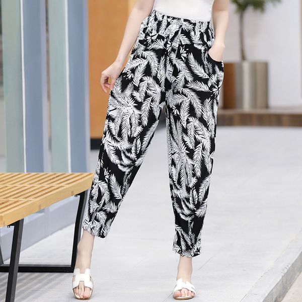 summer women flower print high waist thin trousers loose casual elegant womens ankle-length harem pants, Black;white
summer women flower print high waist thin trousers loose casual elegant womens ankle-length harem pants, Black;white