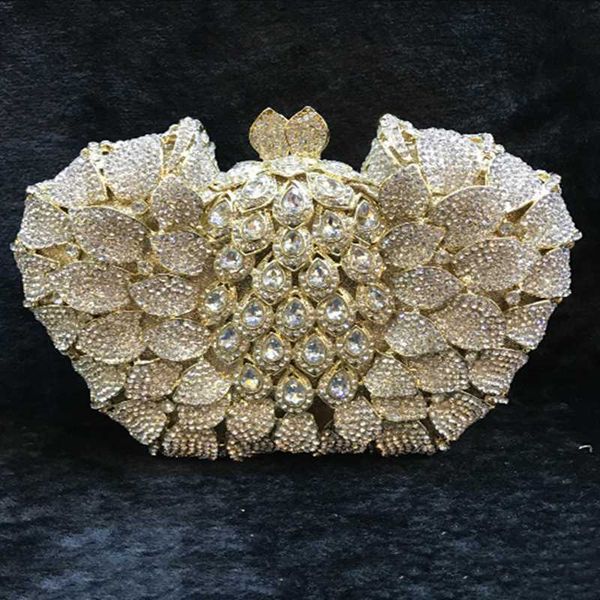 new fashion white rhinestone crystal women clutches bags ladies gold metal gemstone party prom chain shoulder handbags
new fashion white rhinestone crystal women clutches bags ladies gold metal gemstone party prom chain shoulder handbags