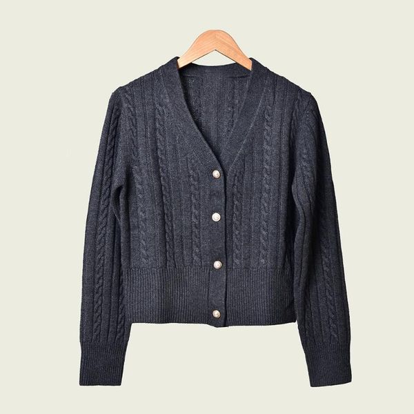 19 pearl buckle thread short money wool knitting shirt coat lady cardigan 91072, Black
19 pearl buckle thread short money wool knitting shirt coat lady cardigan 91072, Black