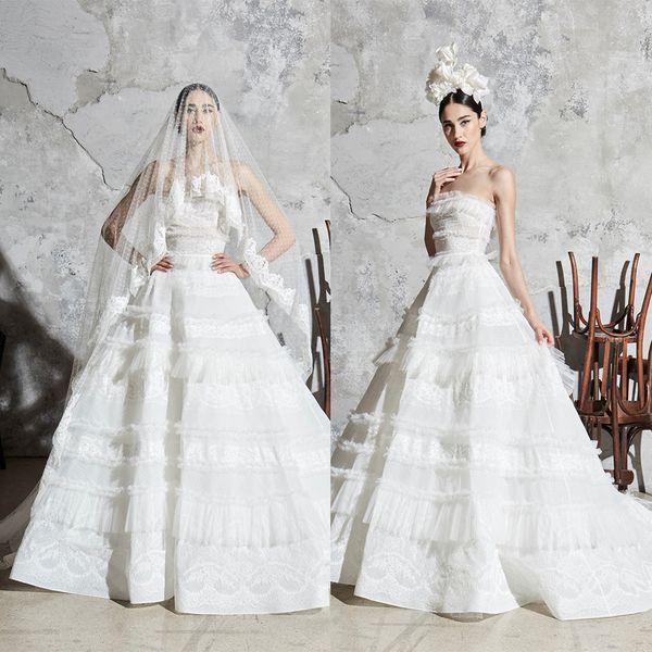 beautiful zuhair murad a line wedding dresses strapless sleeveless lace applique ruffles wedding gowns sweep train robe de mariée, White
beautiful zuhair murad a line wedding dresses strapless sleeveless lace applique ruffles wedding gowns sweep train robe de mariée, White