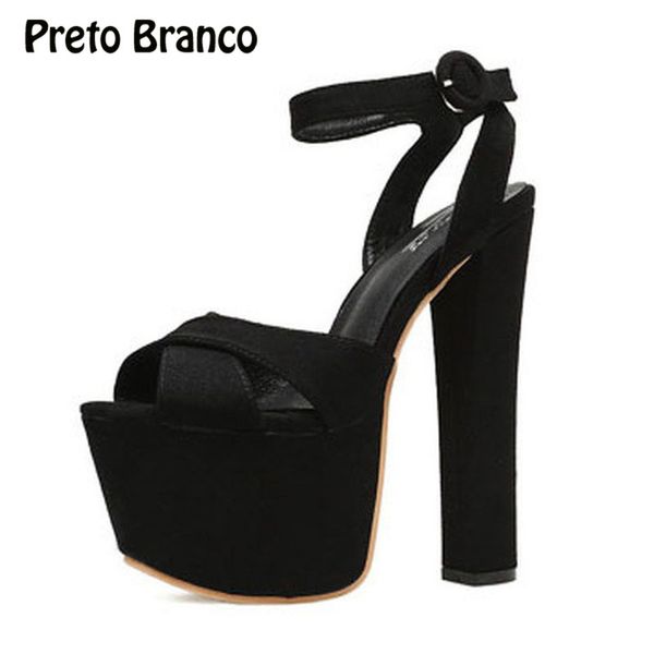 preto branco new women 17cm heels runway 2020 thick high-heeled platform waterproof sandals models walk show high sandals zyw, Black
preto branco new women 17cm heels runway 2020 thick high-heeled platform waterproof sandals models walk show high sandals zyw, Black