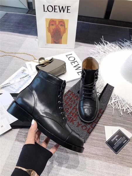 fast delivery new high-end brand women's short boots martin boots 2019 star same motorcycle locomotive handsome boots flat shoes, Black
fast delivery new high-end brand women's short boots martin boots 2019 star same motorcycle locomotive handsome boots flat shoes, Black