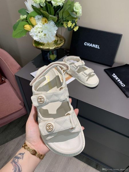 2020 latest brand-name shoes, loafers, comfortable and breathable lambskin beige & black ref. g36184 x01000 c0204 fashion5098411
2020 latest brand-name shoes, loafers, comfortable and breathable lambskin beige & black ref. g36184 x01000 c0204 fashion5098411