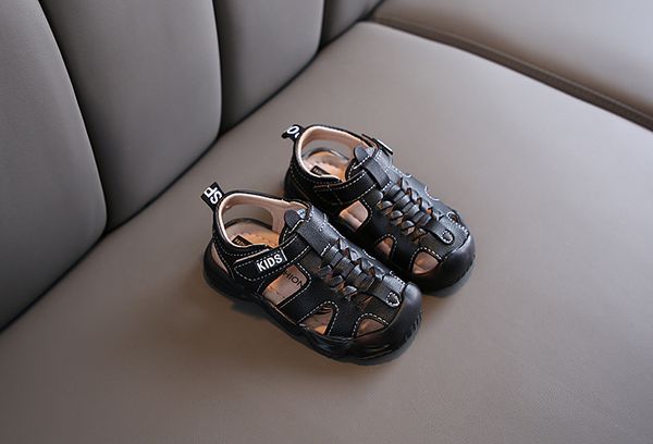 2020 boys summer sandals 2020 new children fashionable soft bottom breathable hollow shoes kids 2020 casual sandals children flat shoes, Black;red
2020 boys summer sandals 2020 new children fashionable soft bottom breathable hollow shoes kids 2020 casual sandals children flat shoes, Black;red