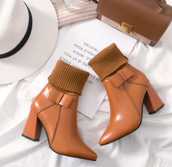 fashion pointed toe women mid calf boots high square heel patchwork vintage winter boots plus size shoes pu, Black
fashion pointed toe women mid calf boots high square heel patchwork vintage winter boots plus size shoes pu, Black
