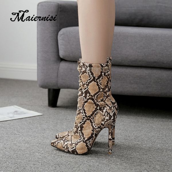 maiernisi women winter boots women print pattern toe strap bucklet thin heel fashion pointed booties shoes boots, Black
maiernisi women winter boots women print pattern toe strap bucklet thin heel fashion pointed booties shoes boots, Black